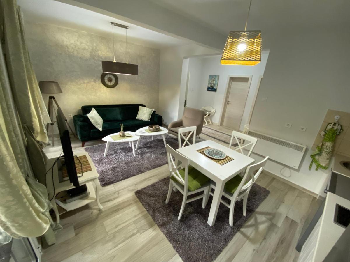 Apartment Bato *